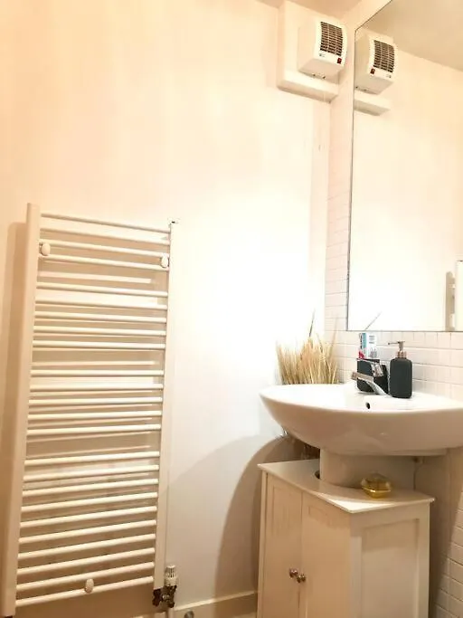 Modern Spacious Retreat Full Fibre Wi-Fi & Free Parking Édimbourg 0*,  Royaume-Uni