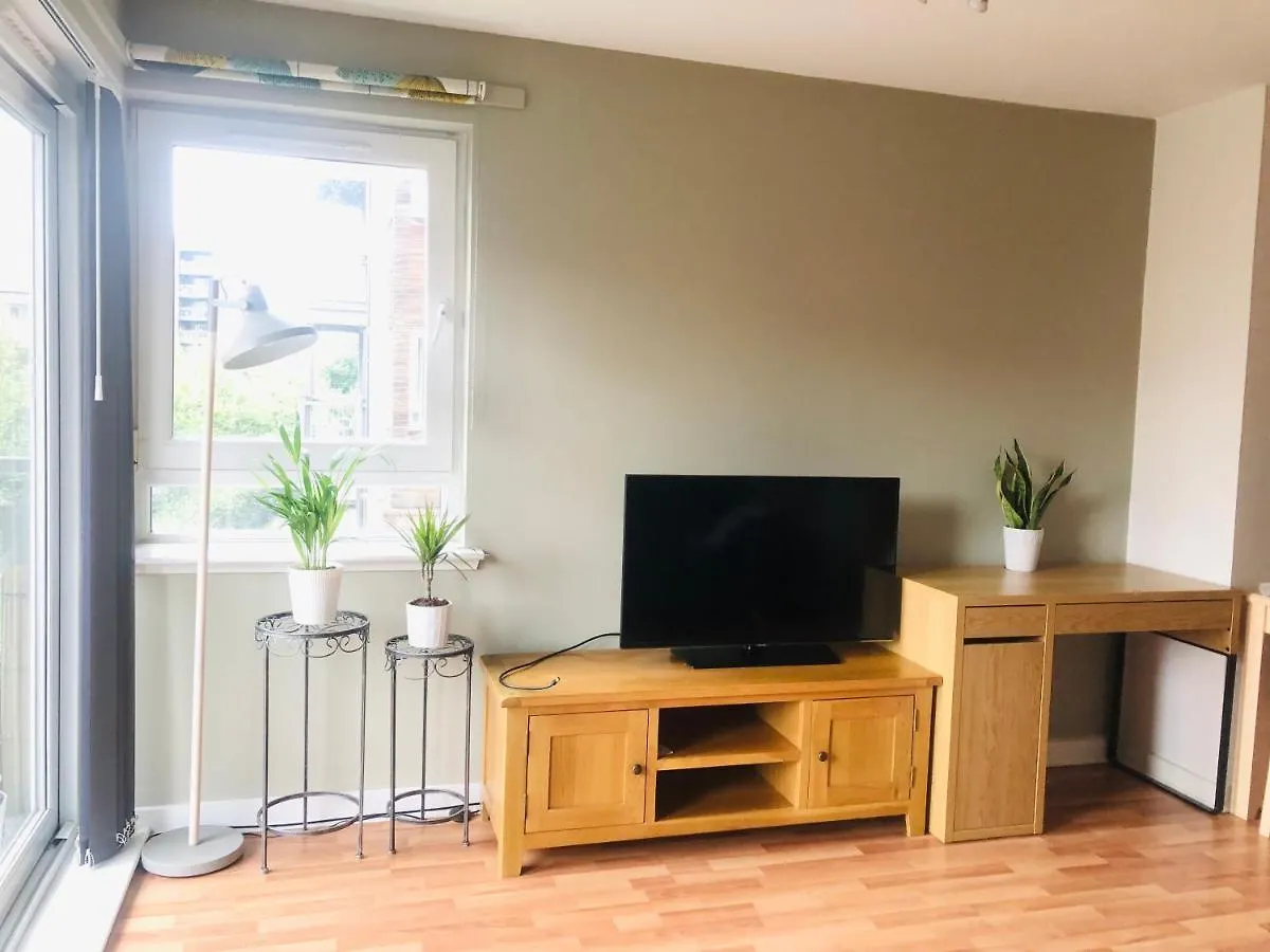 Modern Spacious Retreat Full Fibre Wi-Fi & Free Parking Édimbourg 0*,