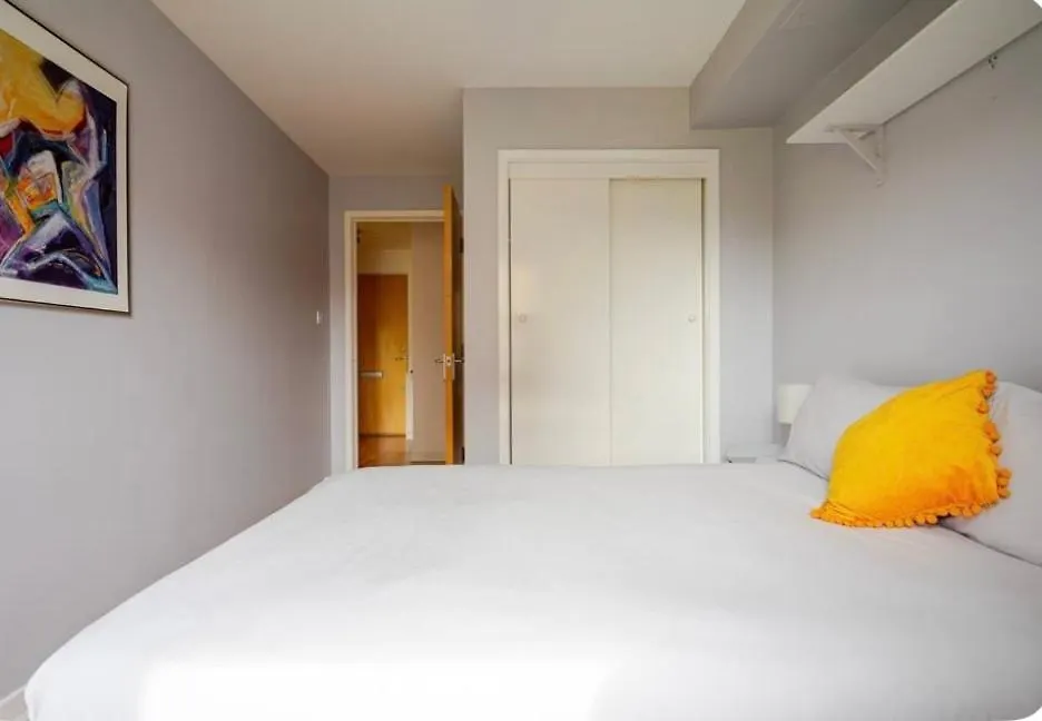 Modern Spacious Retreat Full Fibre Wi-Fi & Free Parking Édimbourg